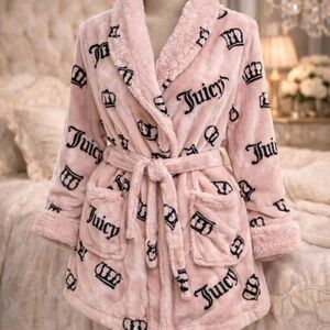 Juicy Couture Plush Pink Logo Robe – Ultra Soft Cozy Glam Spa Lounge (S-M/L-XL)